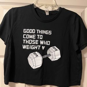 Good Things Come to Those Who Weight cropped T-shirt, size M